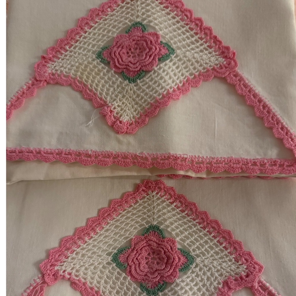 Vintage White King Pillowcase Set Pink Rose Crochet Lace Trim Cottagecore 2pc